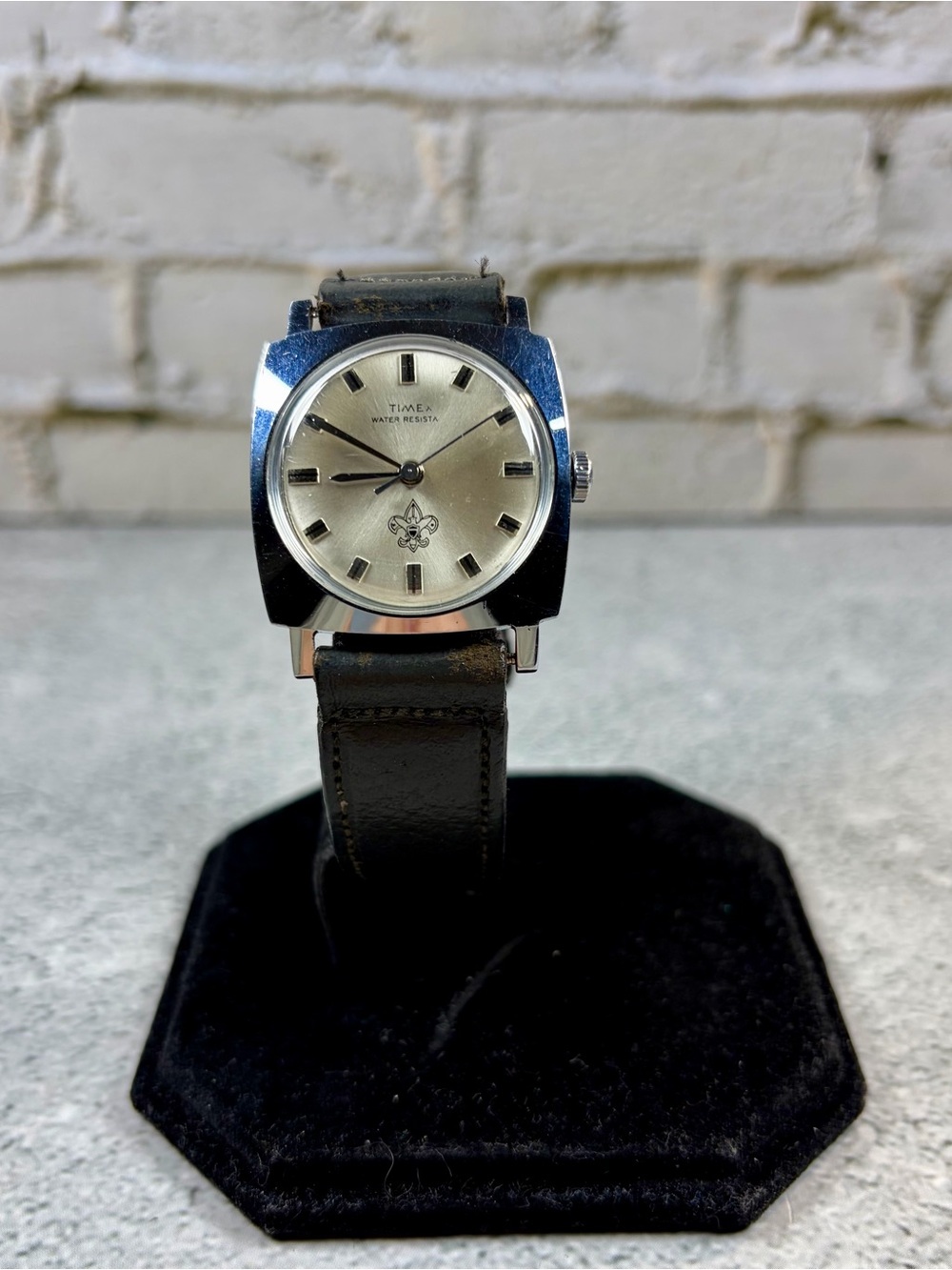 Vintage Timex Boy Scouts BSA Mechanical Watch Fleur de Lis 31mm Running